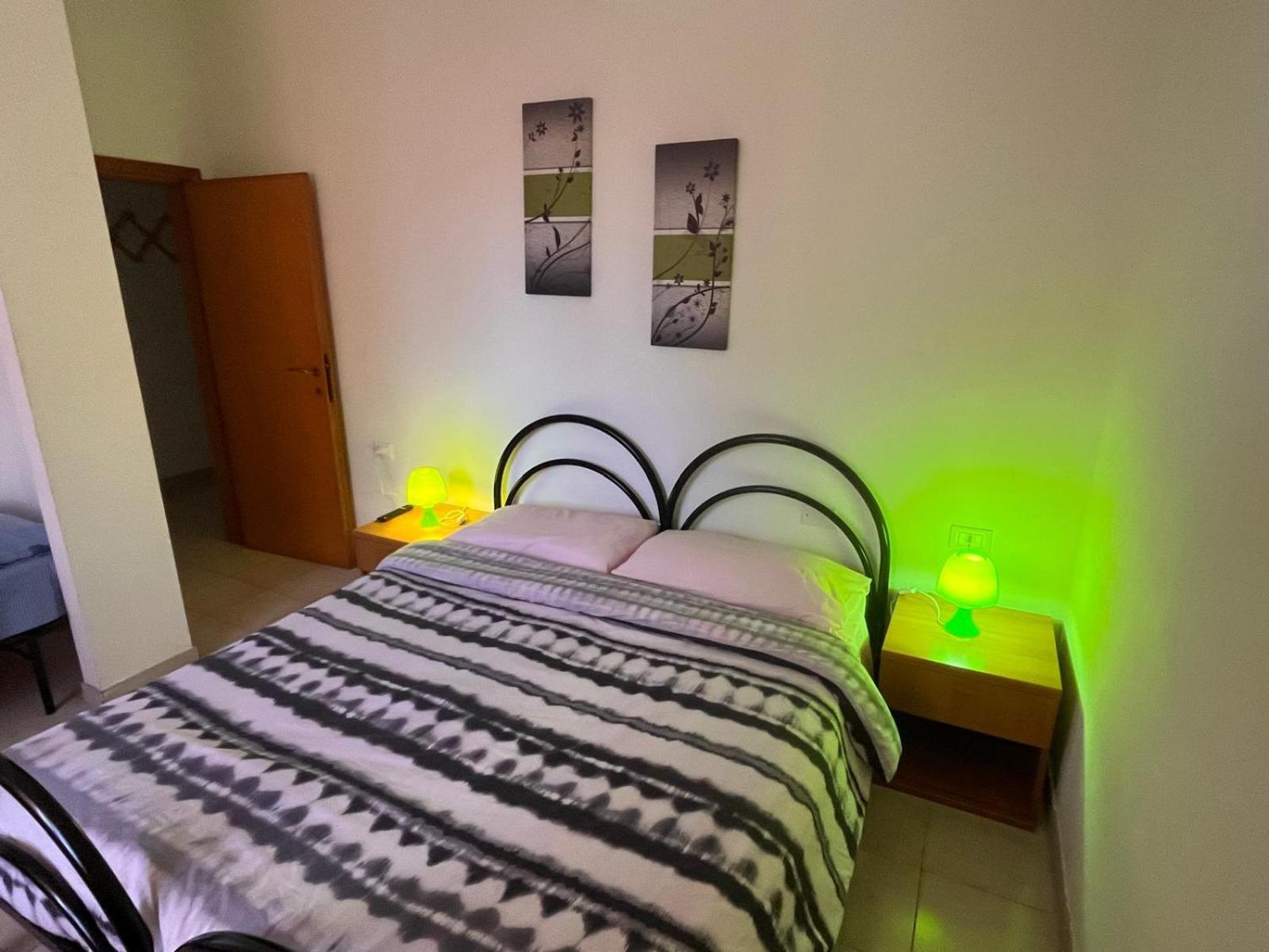 Good House- Ampio Appartamento Vicino Al Mare Rimini Eksteriør bilde